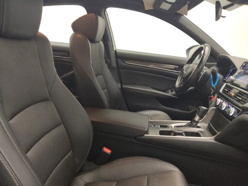 Used 2020 Honda Accord Sport image 21