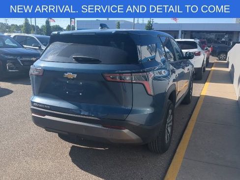 Used 2025 Chevrolet Equinox LT AWD/4WD image 7