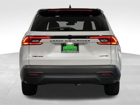 New 2026 Toyota Grand Highlander AWD Hybrid image 4