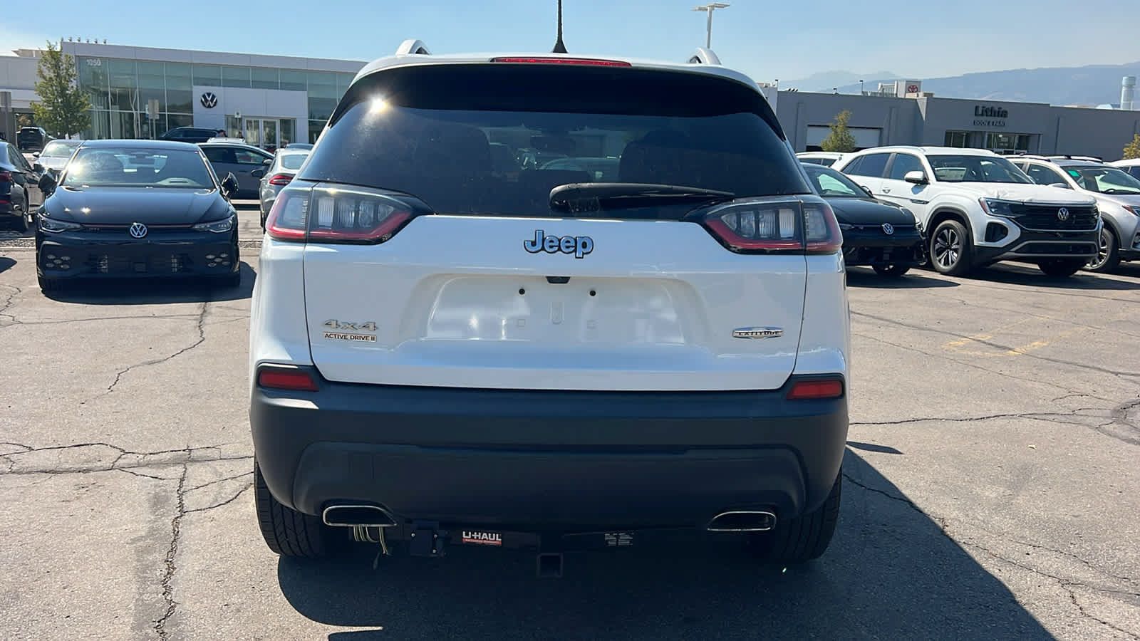 Used 2019 Jeep Cherokee Latitude Plus w/ Comfort/Convenience Group AWD/4WD image 6