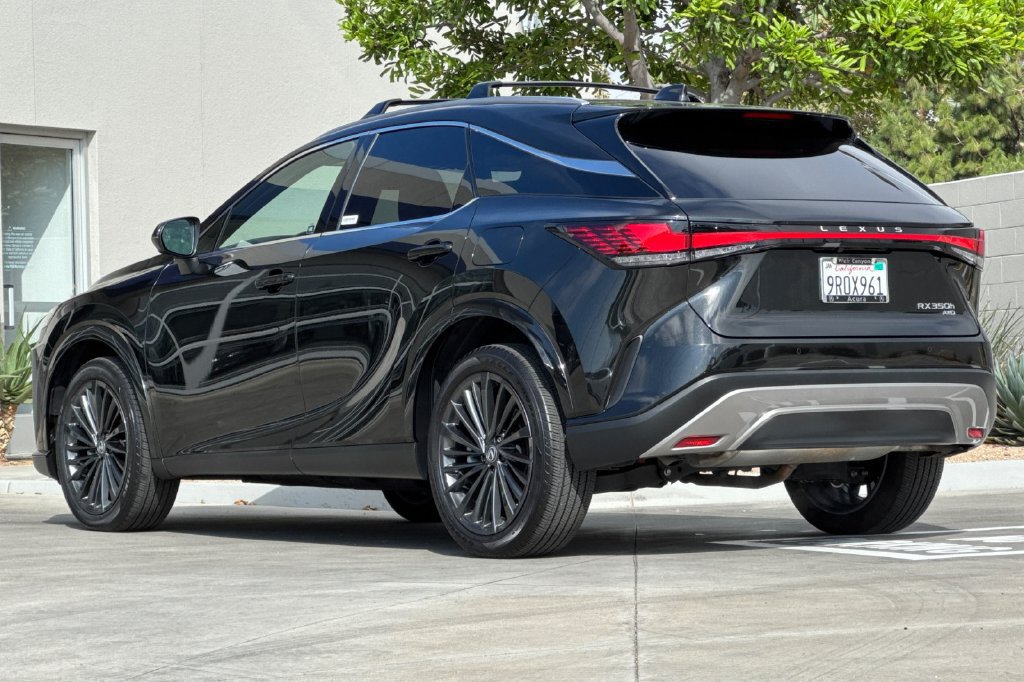 Used 2025 Lexus RX 350h w/ Convenience Package AWD/4WD image 6