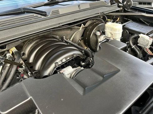 Used 2019 GMC Yukon SLT image 30