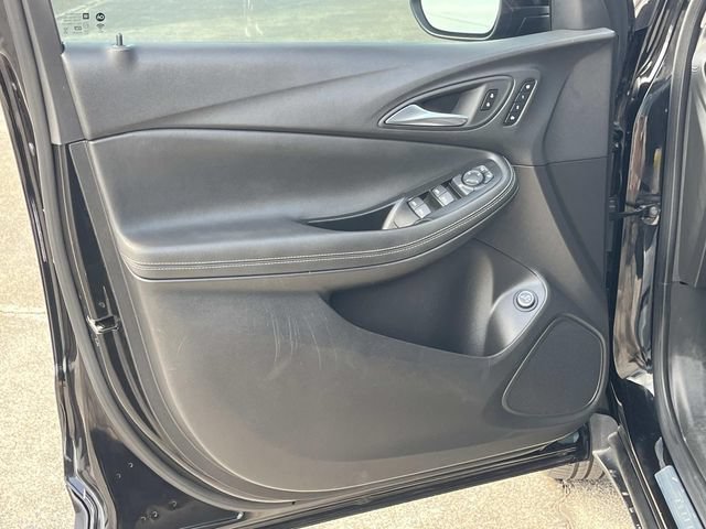 Used 2023 Buick Encore GX Essence w/ Experience Buick Package AWD/4WD image 28