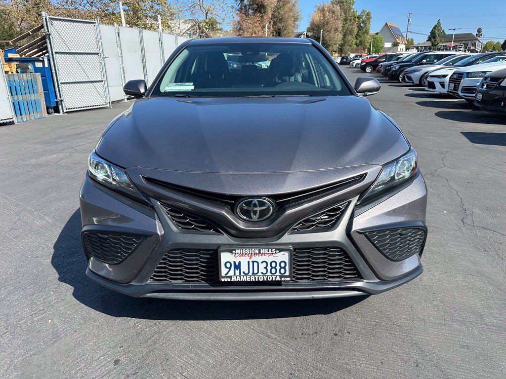 Certified 2024 Toyota Camry SE FWD image 5