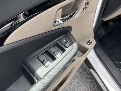 Used 2020 Honda Pilot Touring image 15