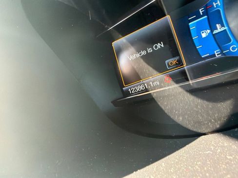 Used 2018 Ford Explorer Limited FWD image 4