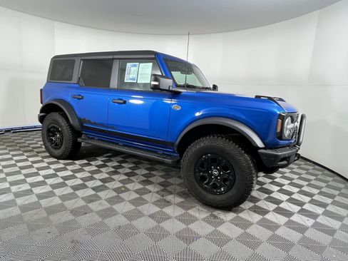 Used 2024 Ford Bronco Wildtrak image 7