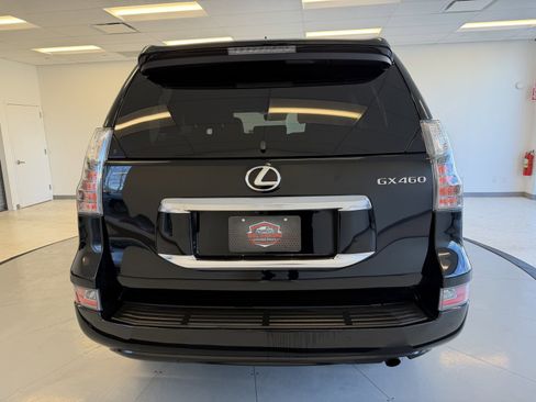 Used 2023 Lexus GX 460 Premium image 6