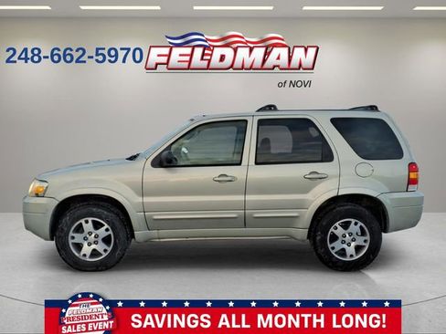 Used 2005 Ford Escape Limited image 2