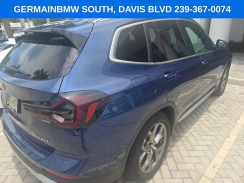 Used 2024 BMW X3 xDrive30i w/ Premium Package AWD/4WD image 12