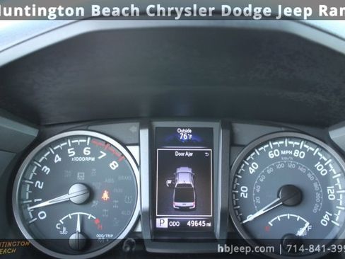 Used 2023 Toyota Tacoma TRD Off-Road image 15