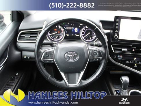 Used 2021 Toyota Camry XLE w/ Carpet Mat Package (TMS) image 16