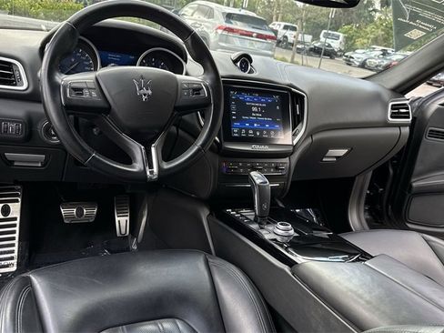 Used 2019 Maserati Ghibli image 36