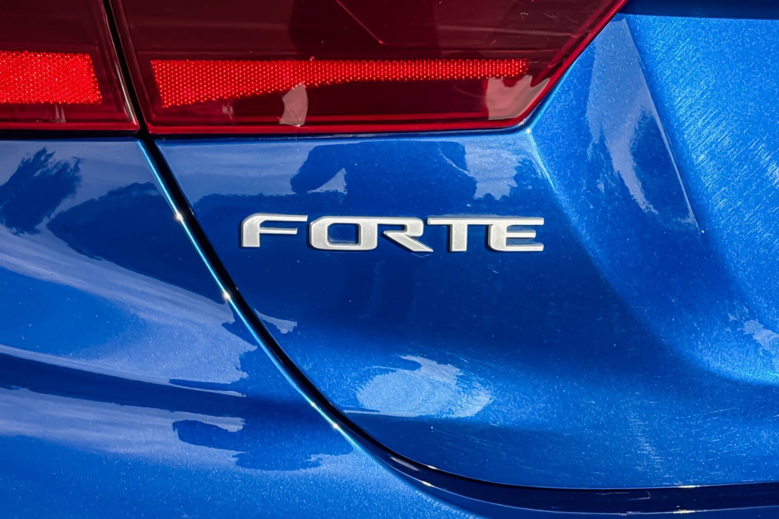 Used 2024 Kia Forte LXS FWD image 36