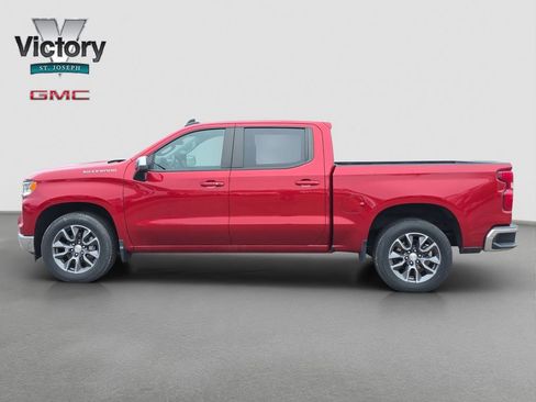 Used 2023 Chevrolet Silverado 1500 LT w/ Protection Package RWD image 6