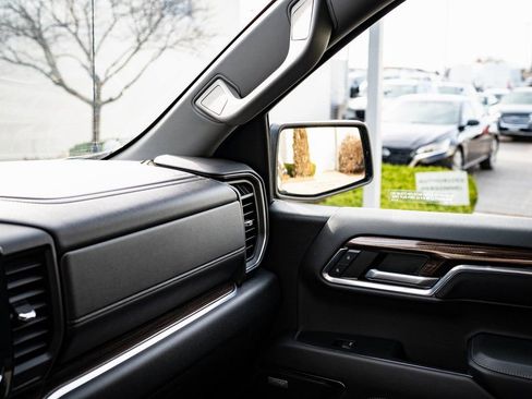 Used 2024 Chevrolet Silverado 1500 RST w/ True North Edition Plus image 32