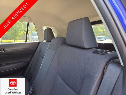 Used 2023 Toyota Corolla Cross LE FWD image 21