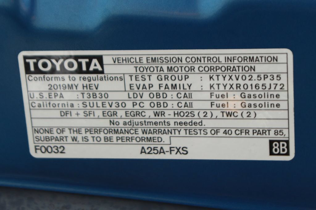 Used 2019 Toyota Camry LE FWD image 11