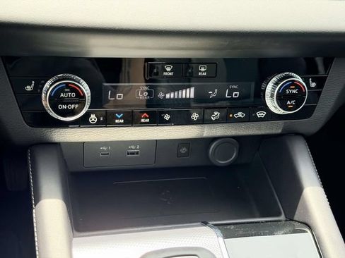 New 2026 Nissan Rogue Platinum AWD/4WD image 22