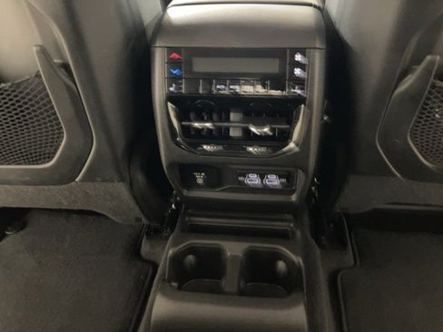 Used 2021 Jeep Grand Cherokee L Limited w/ Trailer Tow Group (B) image 28