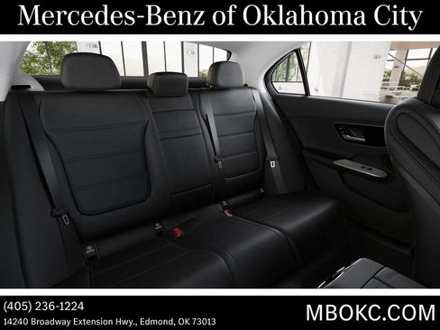 Used 2026 Mercedes-Benz C 300 4MATIC Sedan image 5