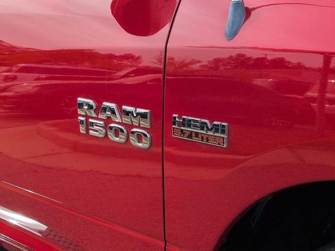 Used 2014 RAM 1500 Express image 12