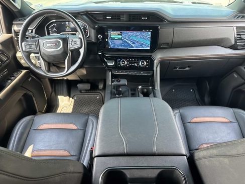 Used 2023 GMC Sierra 1500 AT4 w/ AT4 Premium Package AWD/4WD image 16