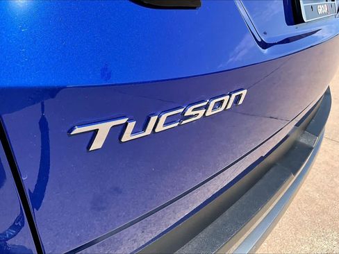 Used 2023 Hyundai Tucson Limited w/ Cargo Package FWD image 10