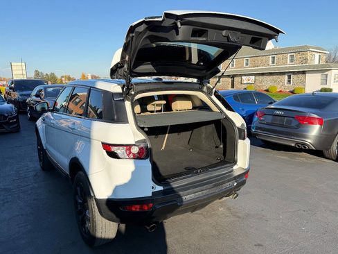 Used 2014 Land Rover Range Rover Evoque Pure image 22