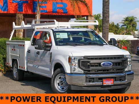 Used 2022 Ford F350 XL w/ Power Equipment Group image 2