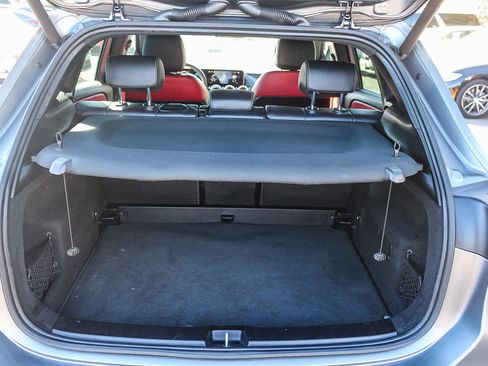 Used 2021 Mercedes-Benz GLA 35 AMG 4MATIC image 32