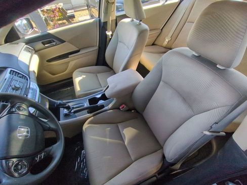 Used 2015 Honda Accord LX image 14