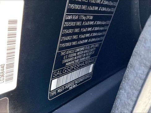 Used 2017 Land Rover Range Rover Supercharged AWD/4WD image 34