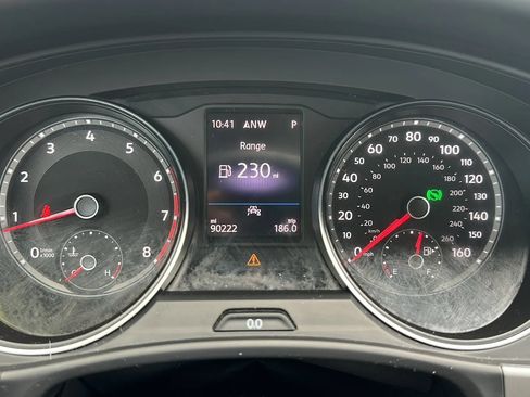 Used 2021 Volkswagen Atlas SE FWD image 34