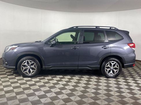 Used 2023 Subaru Forester Premium AWD/4WD image 8
