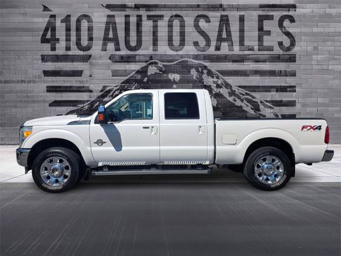 Used 2014 Ford F250 Lariat w/ Lariat Ultimate Package AWD/4WD image 7