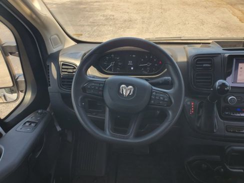 Used 2025 RAM ProMaster 3500 w/ Convenience Group FWD image 18