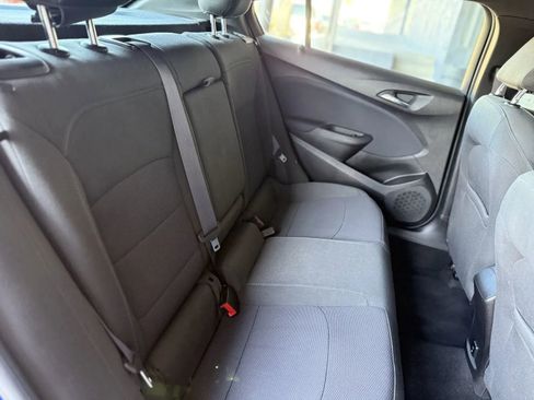 Used 2017 Chevrolet Cruze LT w/ Sun And Sound Package image 16