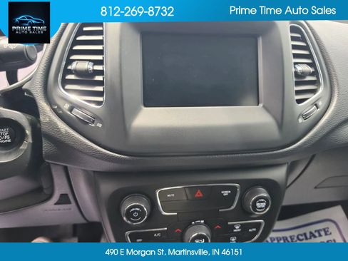Used 2020 Jeep Compass Latitude w/ Popular Equipment Group AWD/4WD image 10