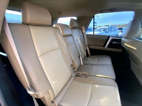 Used 2014 Toyota 4Runner SR5 Premium image 21