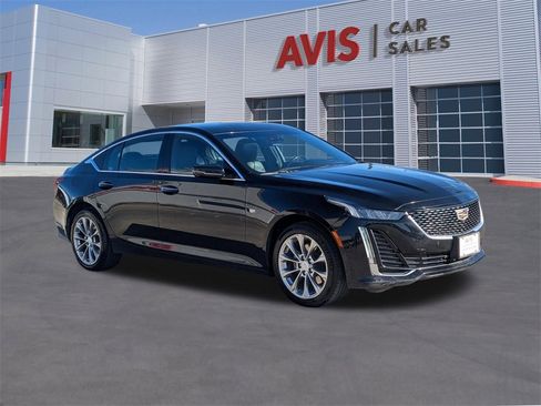 Used 2023 Cadillac CT5 Luxury image 3