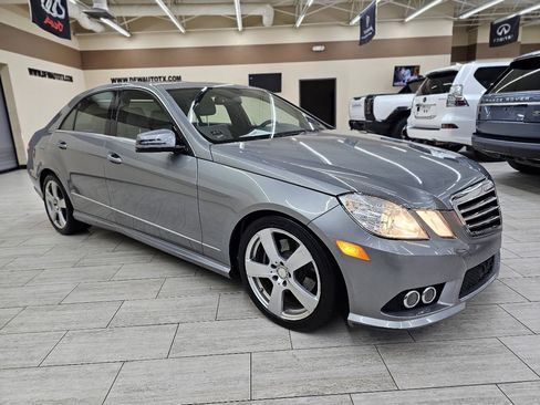 Used 2010 Mercedes-Benz E 350 Sedan w/ Premium 1 Pkg image 4