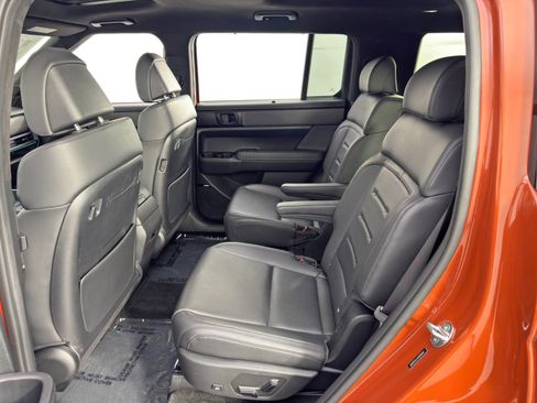 Used 2024 Hyundai Santa Fe Calligraphy image 40