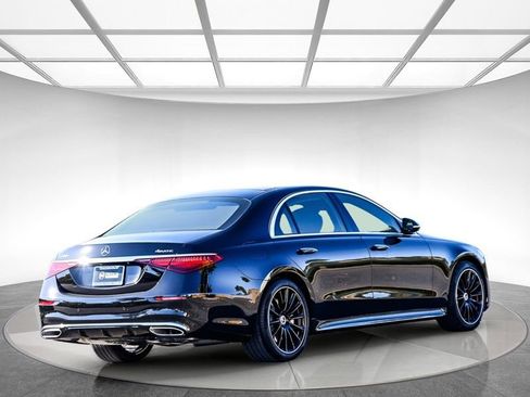 New 2026 Mercedes-Benz S 580 4MATIC Sedan image 4