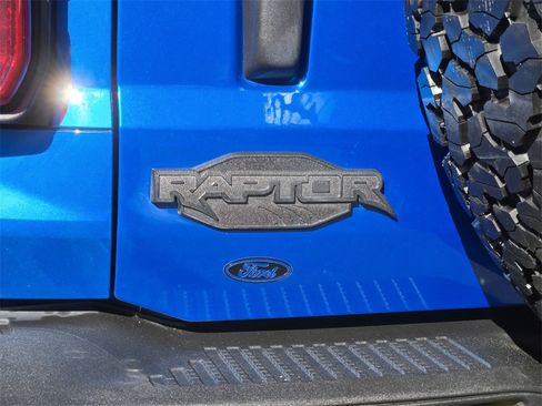 Used 2022 Ford Bronco Raptor w/ Interior Carbon Fiber Pack 6 image 12
