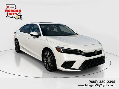 Used 2022 Honda Civic Touring image 1