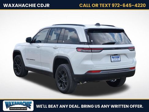 New 2026 Jeep Grand Cherokee Altitude RWD image 3