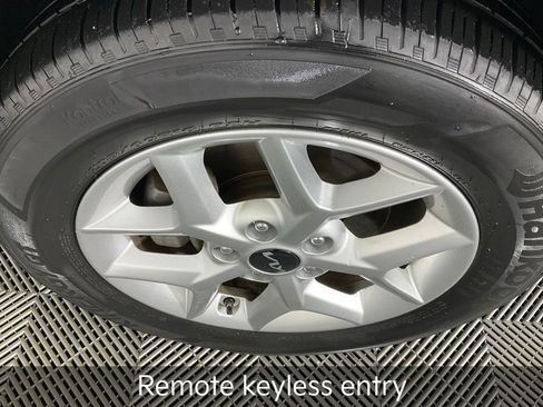 Certified 2023 Kia Soul S image 12