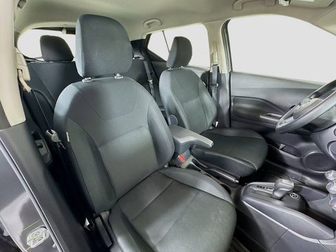 Used 2024 Nissan Kicks S image 27