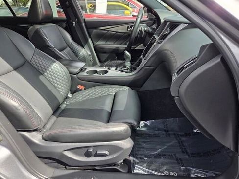 Used 2019 INFINITI Q50 Red Sport 400 w/ Sensory Package image 17